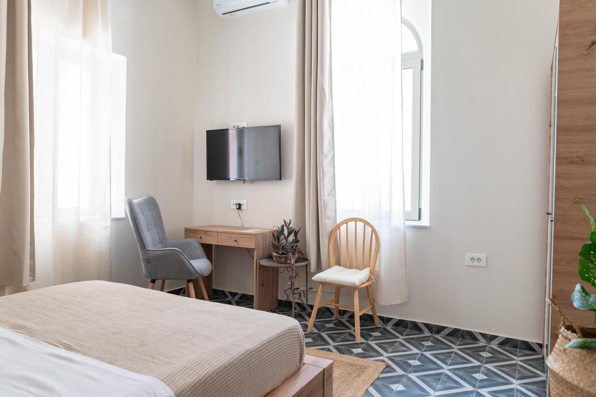 Kosnian City Suites B エクステリア 写真